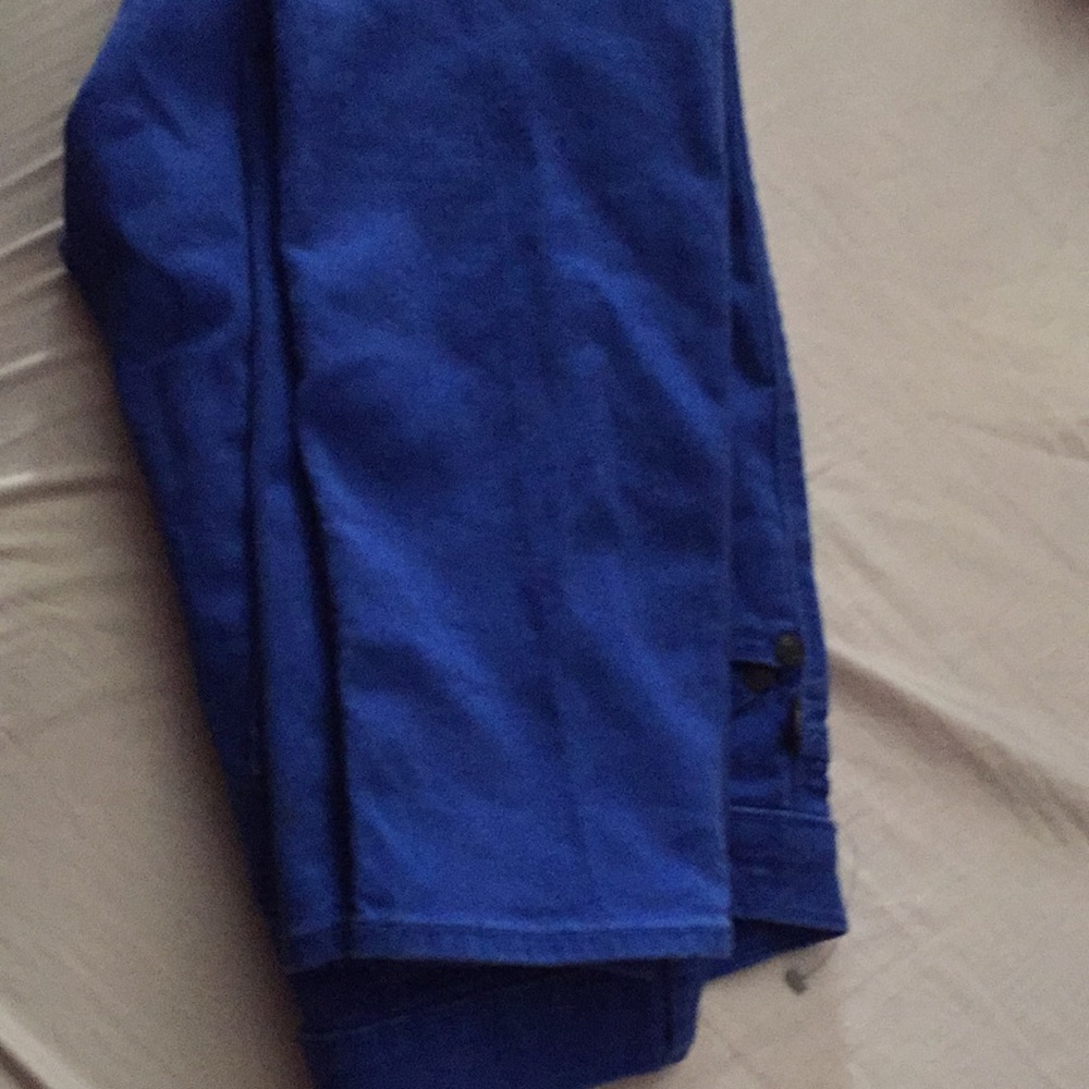 Jeans - Picture 3 of 3